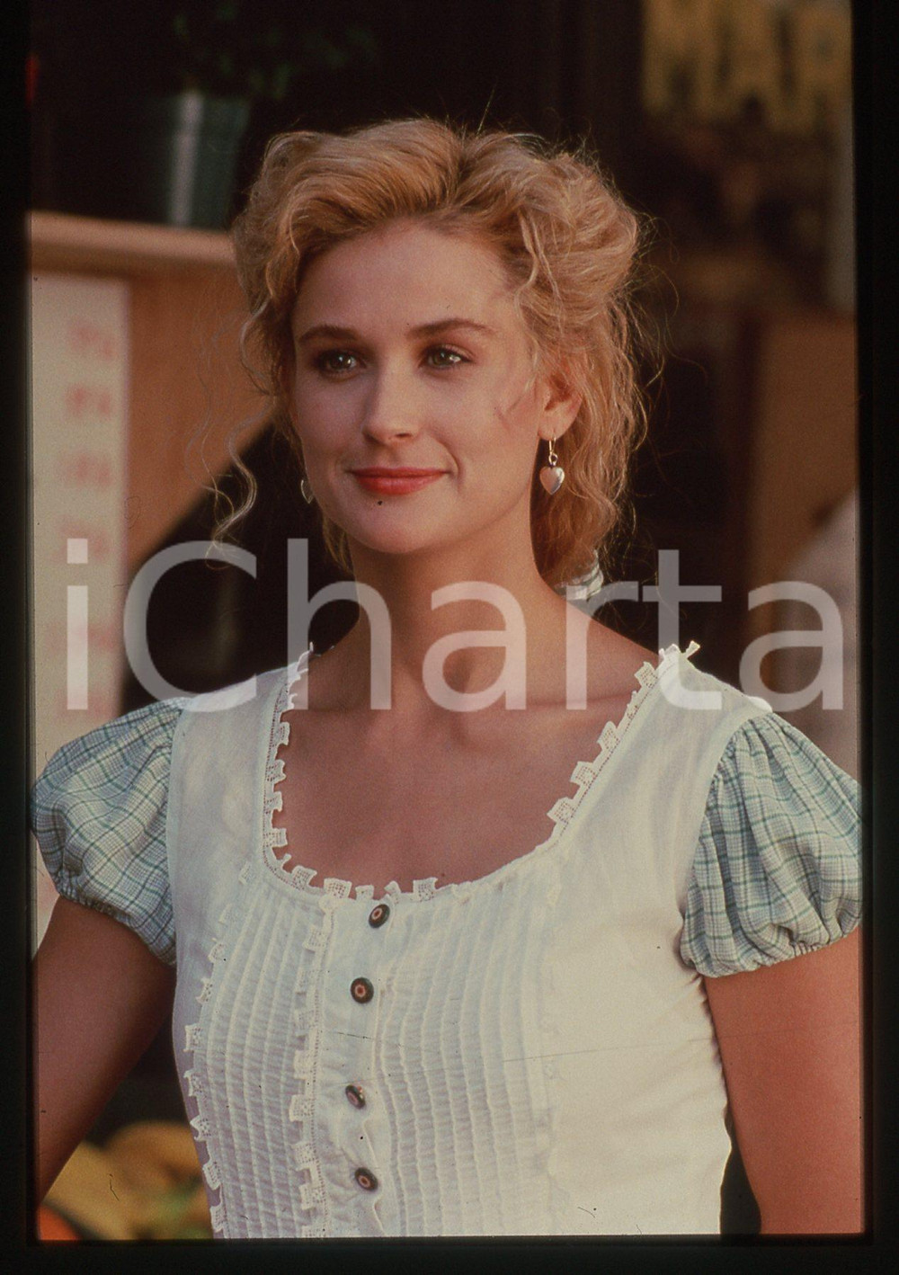 35mm vintage slide* 1991 Film THE BUTCHER'S WIFE - Demi MOORE in una scena