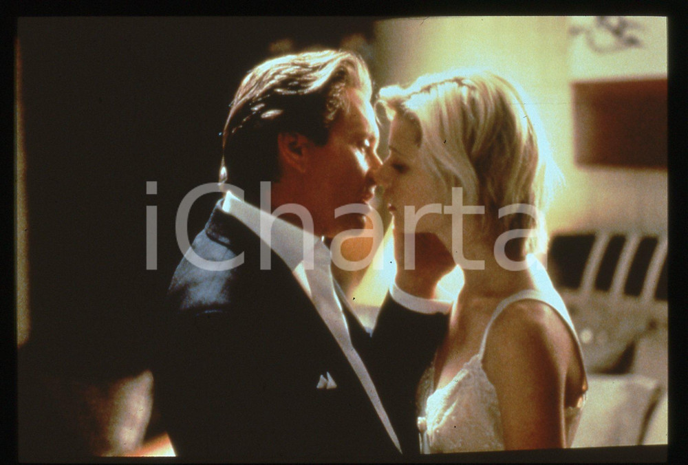 35mm vintage slide* 1998 A PERFECT MURDER Michael DOUGLAS e Gwyneth PALTROW (2)