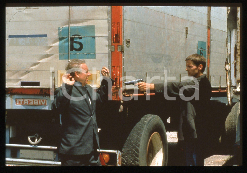 35mm vintage slide* 1998 Serie Tv AVVOCATI - Cochi PONZONI in una scena