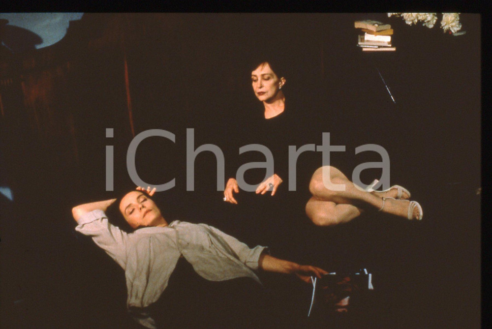 35mm vintage slide* 1998 Serie Tv AVVOCATI - Adriana ASTI in una scena (2)