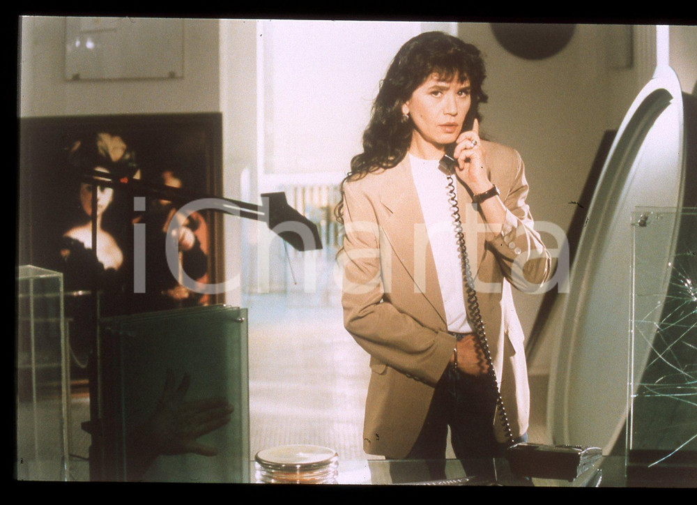 35mm vintage slide* 1998 Film Tv ANGELO NERO - Maria SCHNEIDER in una scena