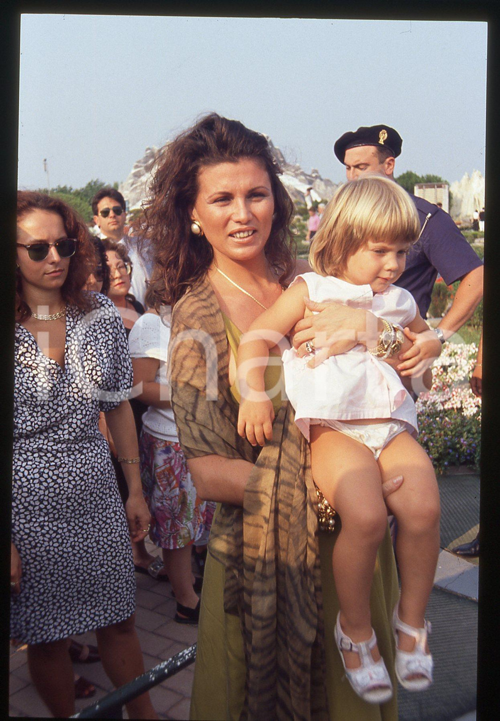 35mm vintage slide* 1990ca RIMINI - Serena GRANDI visita ITALIA IN MINIATURA
