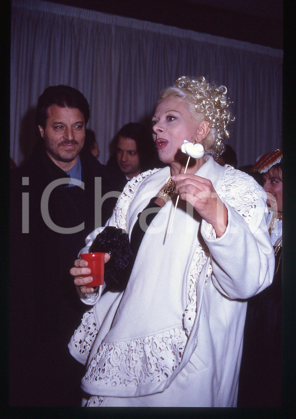 35mm vintage slide* 1990ca COSTUME - Sandra MILO e Pino LO PRESTI - (3)