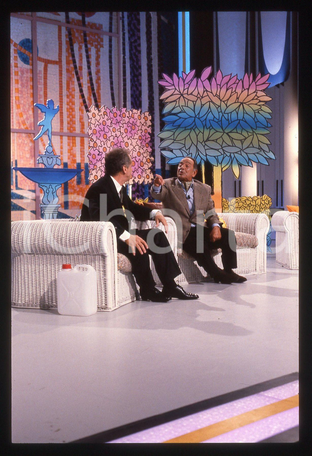 35mm vintage slide* 1989 FINALMENTE VENERDI' - Johnny DORELLI e Gianni AGUS (3)