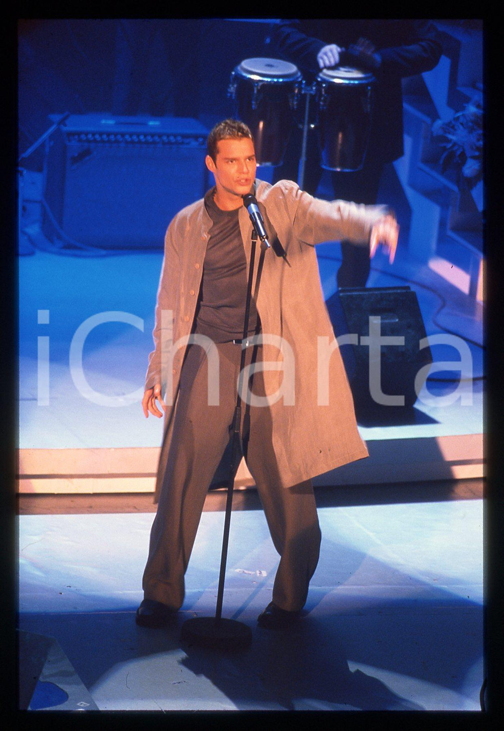 35mm vintage slide* 1995ca MUSICA - Ricky MARTIN durante un concerto (3)