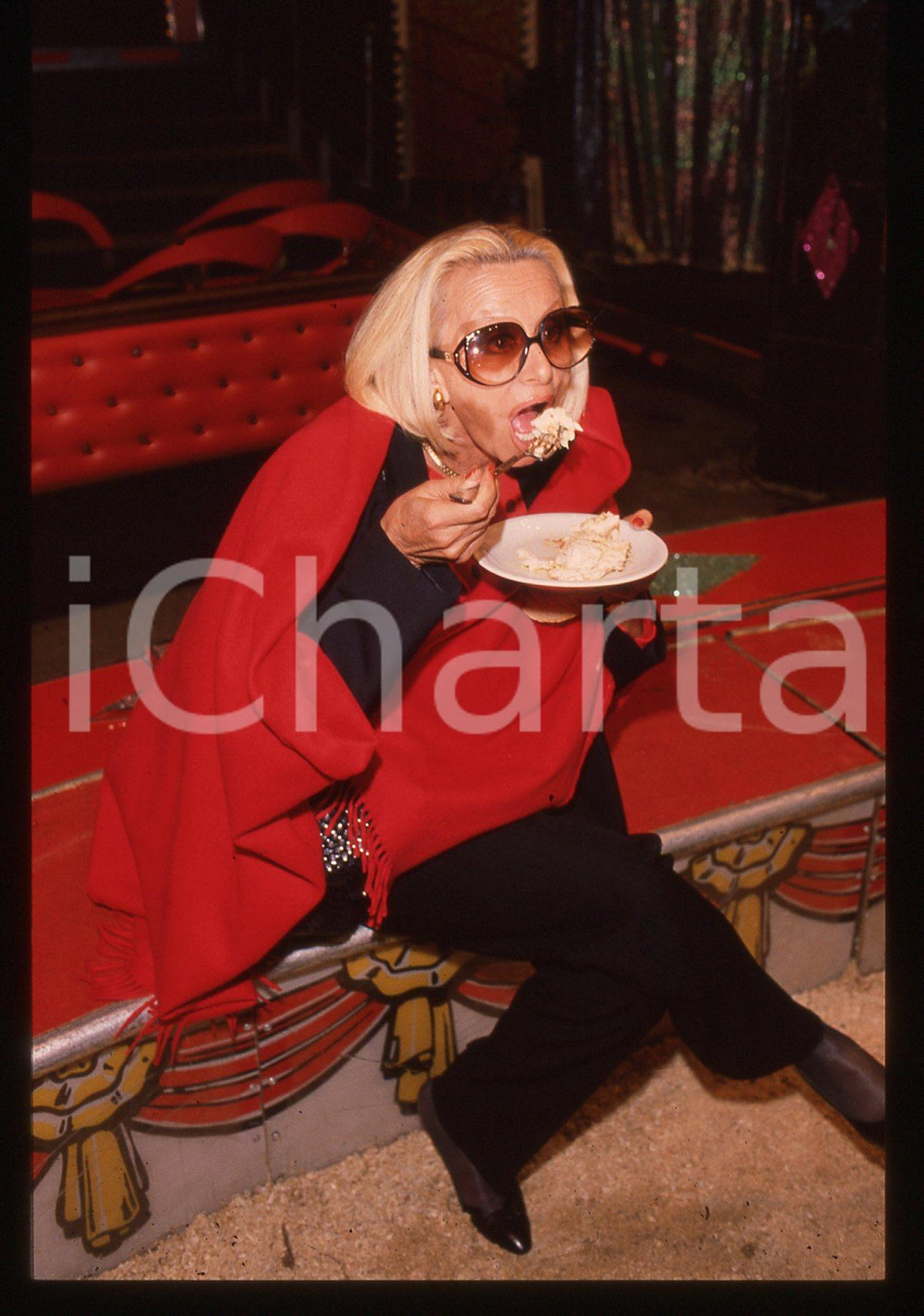 35mm vintage slide* 1989 SABATO AL CIRCO - Sandra MONDAINI ritratto (5)