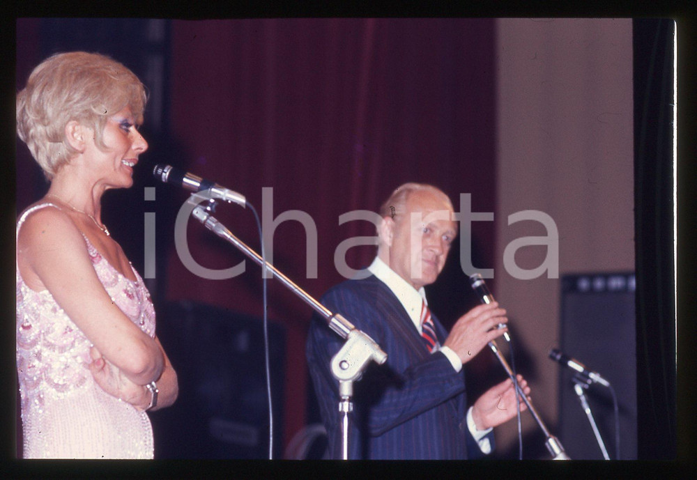 35mm vintage slide* 1970ca SPETTACOLO - Sandra MONDAINI e Raimondo VIANELLO (4)