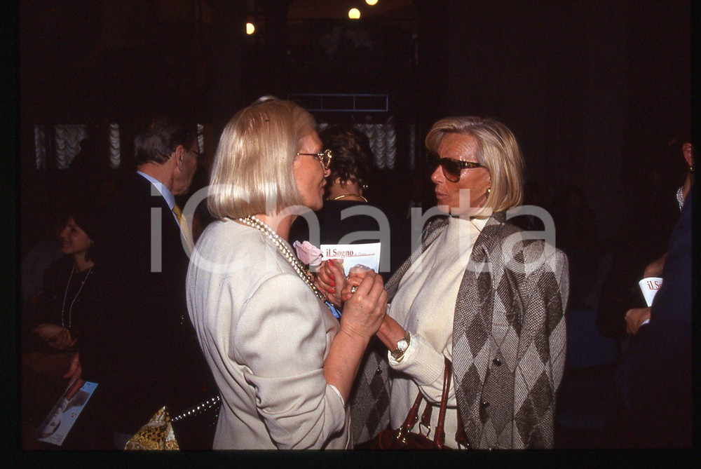 35mm vintage slide* 1990ca MILANO - Sandra MONDAINI e Augusta FORMENTINI