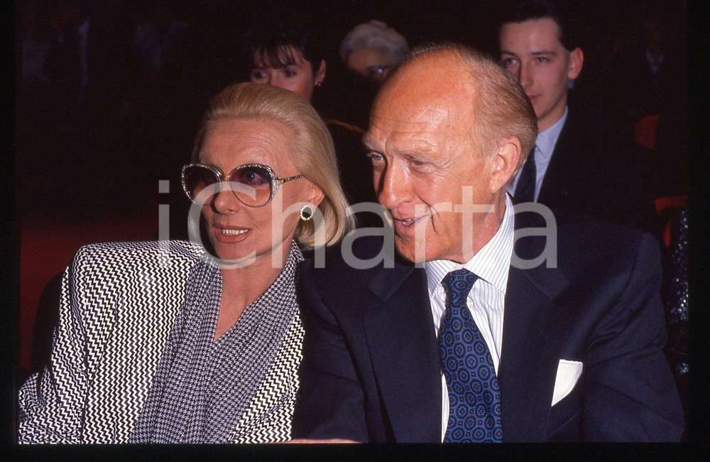 35mm vintage slide* 1990ca COSTUME - Sandra MONDAINI e Raimondo VIANELLO (16)