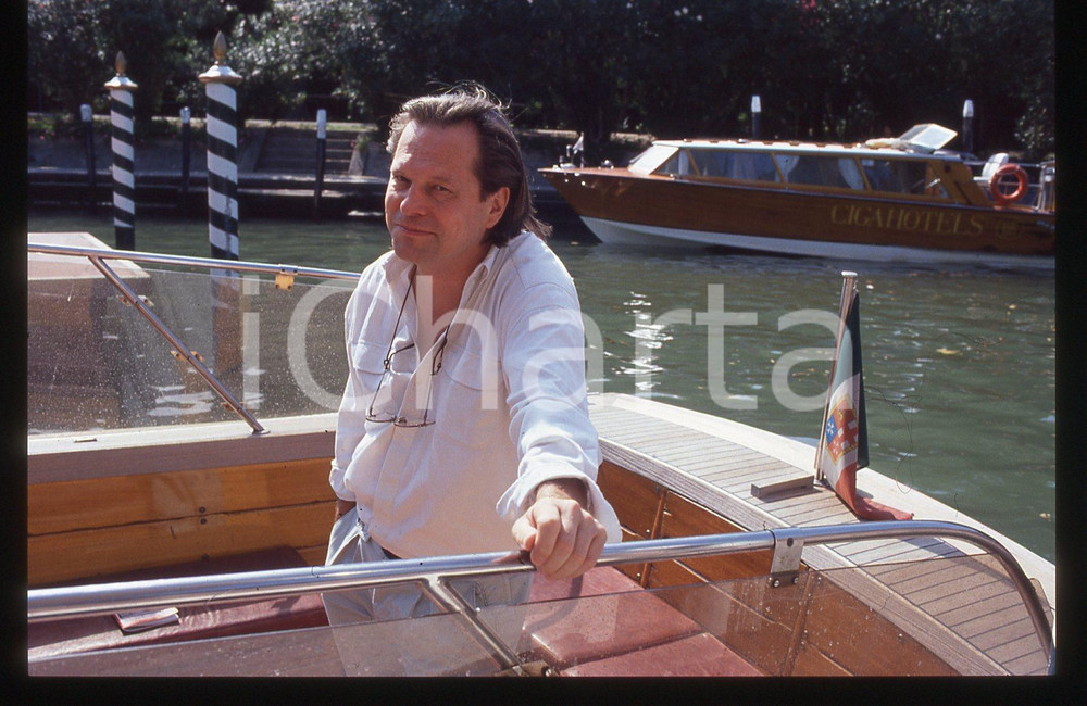 35mm vintage slide* 1991 VENEZIA - Terry GILLIAM ritratto su un motoscafo (12)