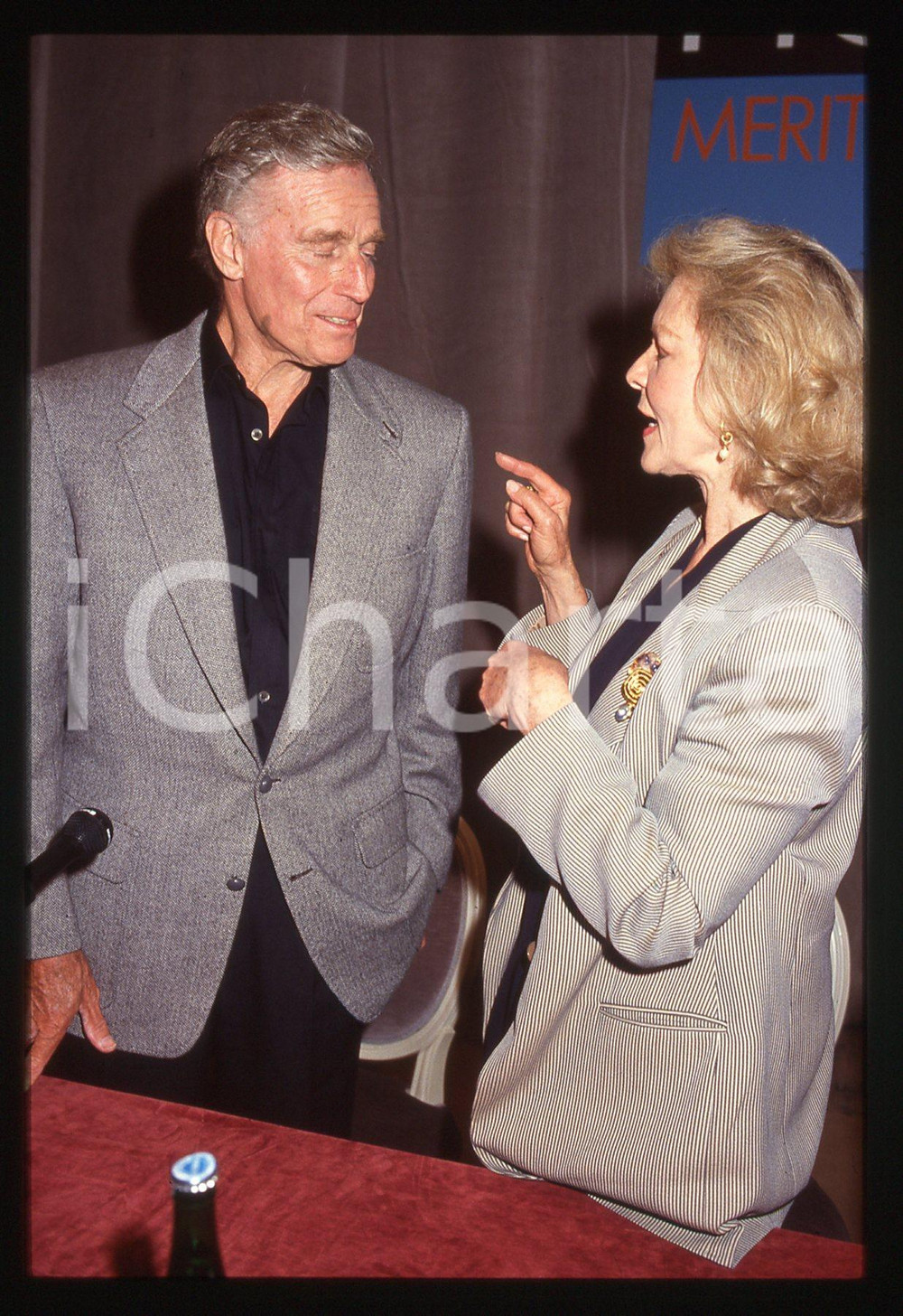 35mm vintage slide* 1991 COMO - Lauren BACALL e Charlton HESTON a VIVA HOLLYWOOD