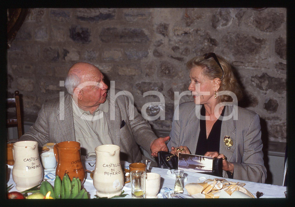 35mm vintage slide* 1990 CASTELLO DI POMERIO Lauren BACALL e Mickey ROONEY (4)