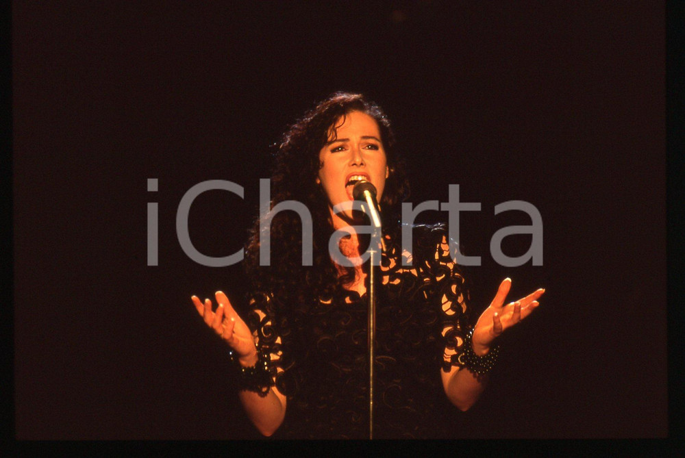 35mm vintage slide* 1992 SAINT VINCENT Scarlett VON WOLLENMANN in "COPRIMI" (6)