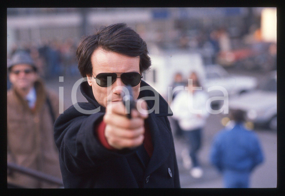 35mm vintage slide* 1989 Serie Tv IL RICATTO - Massimo RANIERI in una scena
