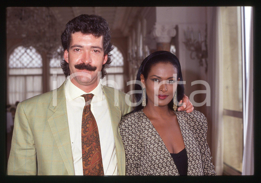35mm vintage slide* 1990ca VENEZIA  Zeudi ARAYA e Massimo CRISTALDI (3)