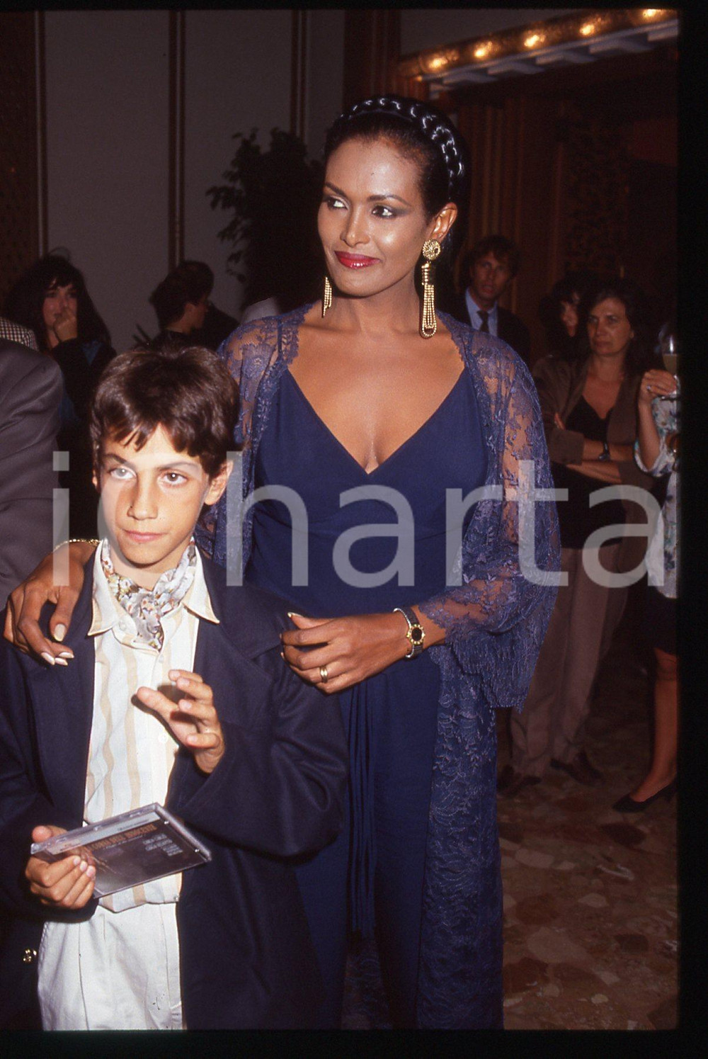 35mm vintage slide* 1992 Festival di VENEZIA - Zeudi ARAYA e Manuel COLAO (2)