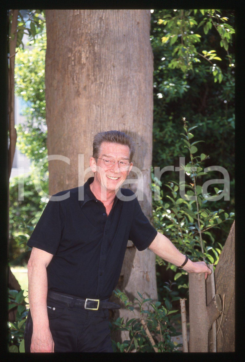 35mm vintage slide* 1998 Festival di CANNES - John HURT ritratto attore (4)
