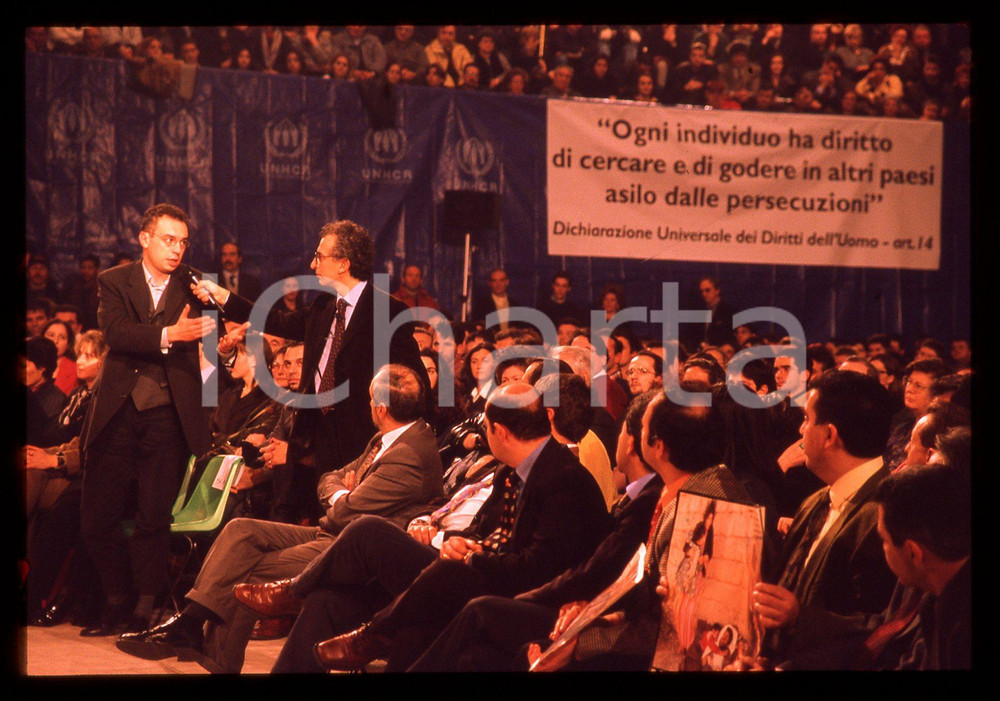 35mm vintage slide* 1998 MODENA Gad LERNER conduce PINOCCHIO EMERGENZA KOSOVO 3
