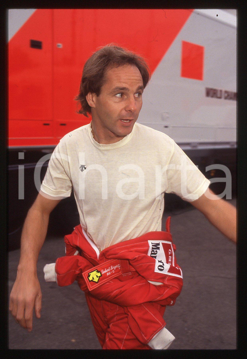 35mm vintage slide* 1988 FORMULA 1 Gerhard BERGER ritratto nei box FERRARI