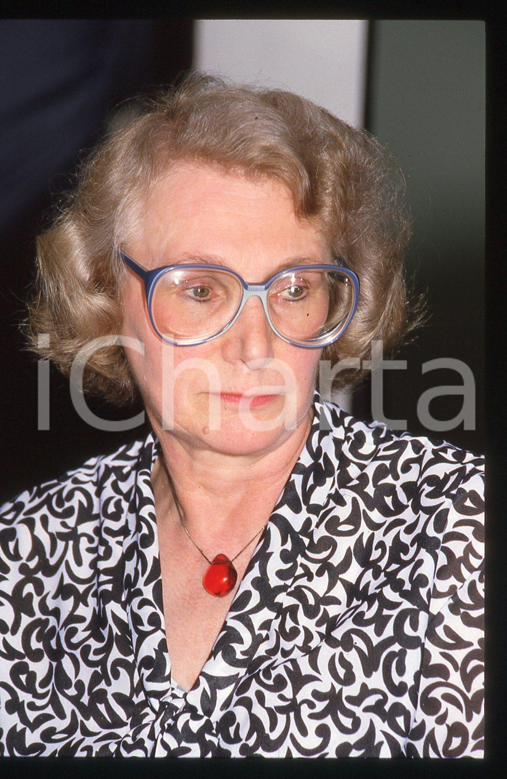 35mm vintage slide* 1990ca COSTUME - Hazel HOLT ritratto della scrittrice (6)