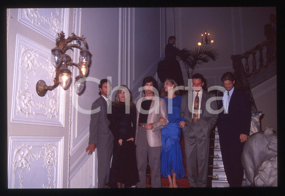 35mm vintage slide* 1990 ROMA - Il cast di BEAUTIFUL al GRAND HOTEL PLAZA (4)