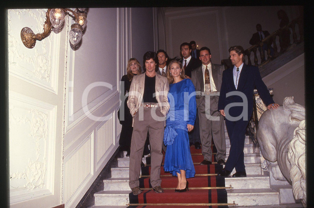 35mm vintage slide* 1990 ROMA - Il cast di BEAUTIFUL al GRAND HOTEL PLAZA (6)