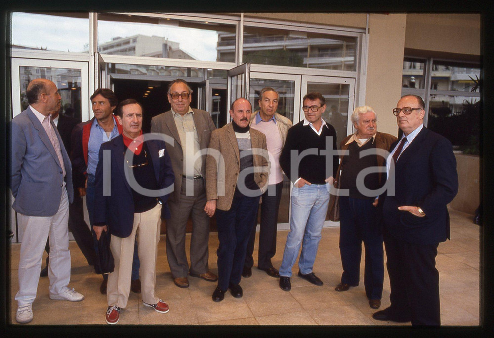 Fotografia d epoca originale 35mm vintage slide1985 Festival CANNES Milos FORMAN Jorge AMADO con la giuria 1