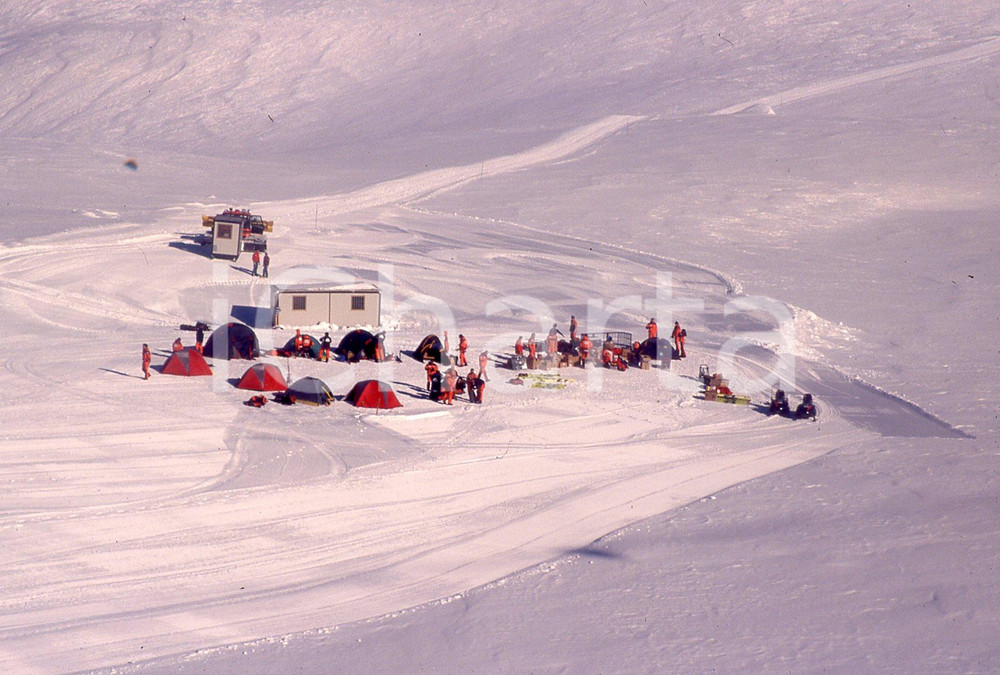 35mm vintage slide* 2001 CERVINIA - Campo allenamento per spedizione POLO NORD 3