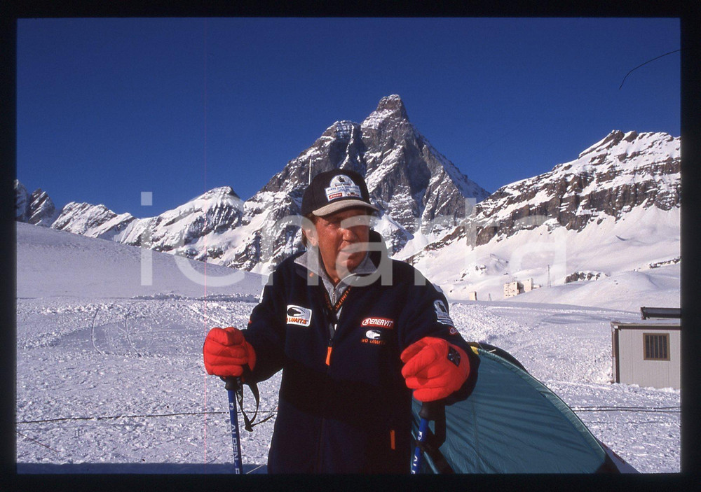 35mm vintage slide* 2001 CERVINIA Mike BONGIORNO prepara spedizione Polo Nord 25