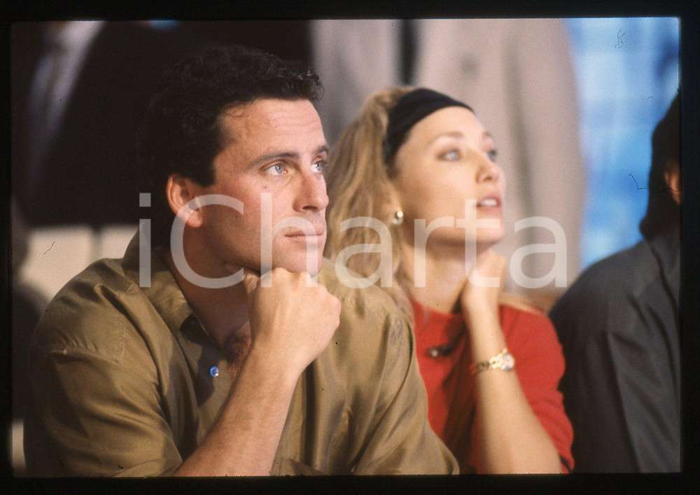 35mm vintage slide* 1990ca BEAUTIFUL Soap Opera - Ethan WAYNE e Shari SHATTUCK 2