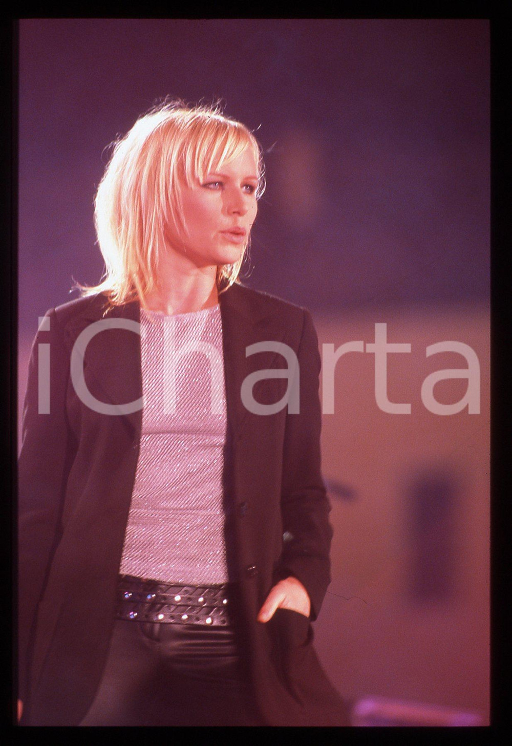 Fotografia d epoca originale 35mm vintage slide 1999 PADOVA Nina PERSSON dei THE CARDIGANS al FESTIVALBAR 5 1