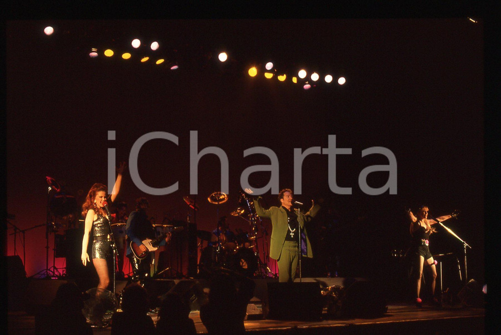 35mm vintage slide* 1990ca Gruppo THE B-52S Kate PIERSON e Fred SCHNEIDER (16)