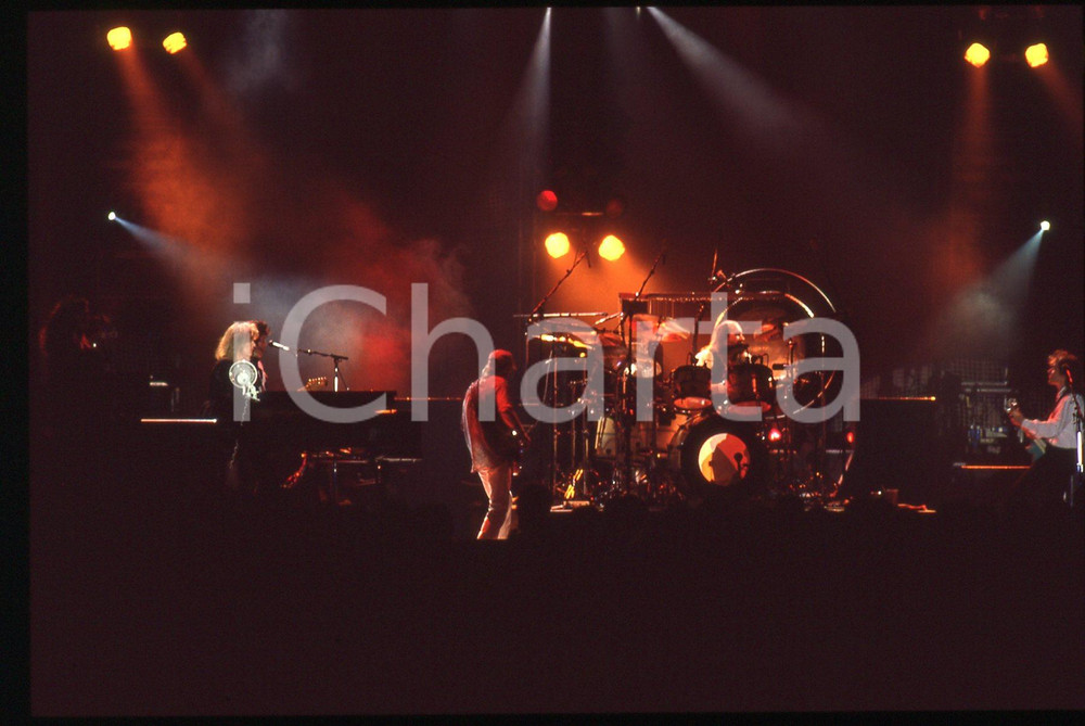 35mm vintage slide* 1990ca MUSICA FLEETWOOD MAC Il gruppo durante un concerto *6