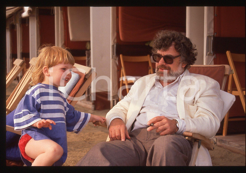 35mm vintage slide* 1989 LIDO VENEZIA Peter FLEISCHMANN ritratto in spiaggia (5)