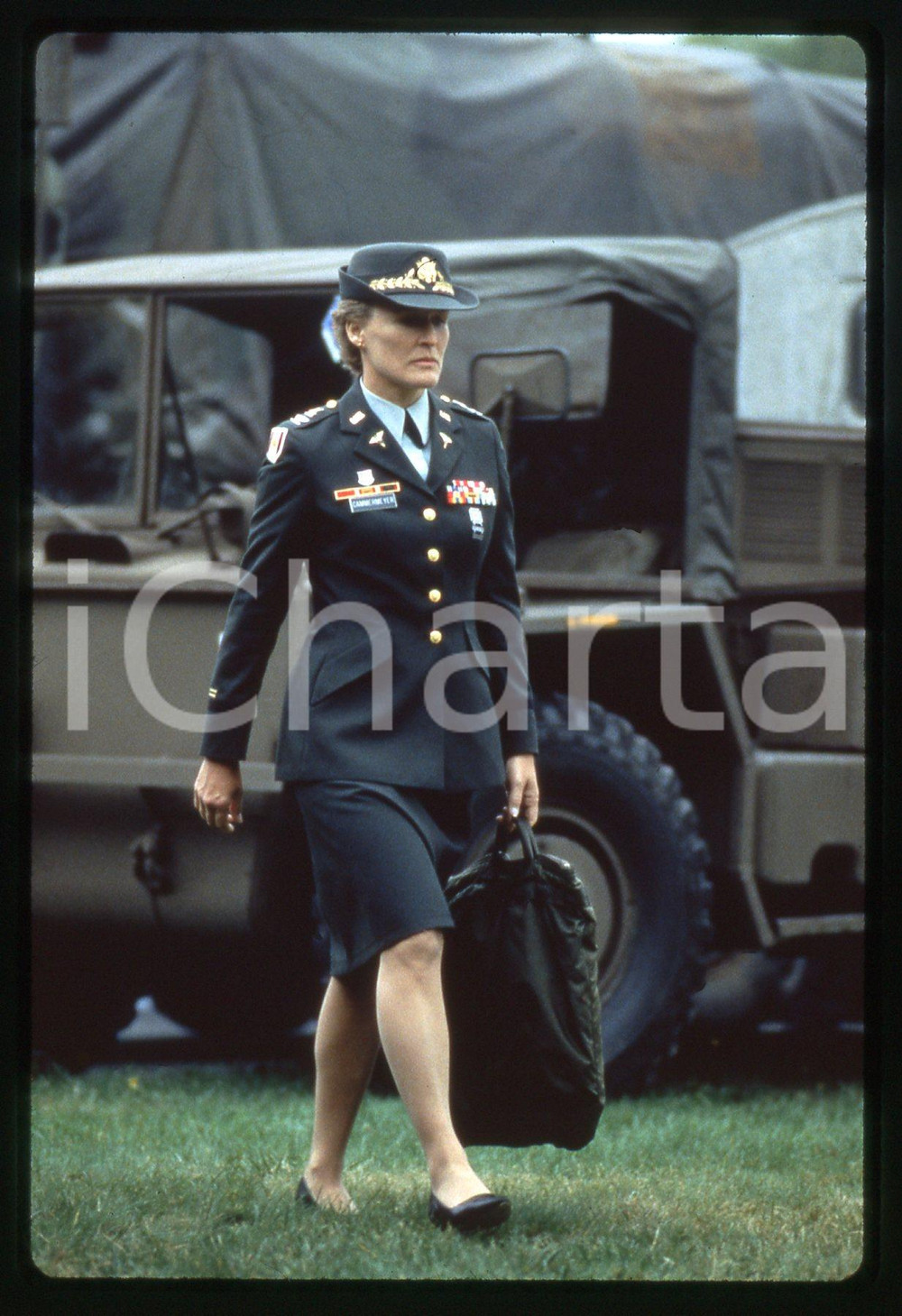 35mm vintage slide* 1995 Film SERVING IN SILENCE Glenn CLOSE in una scena