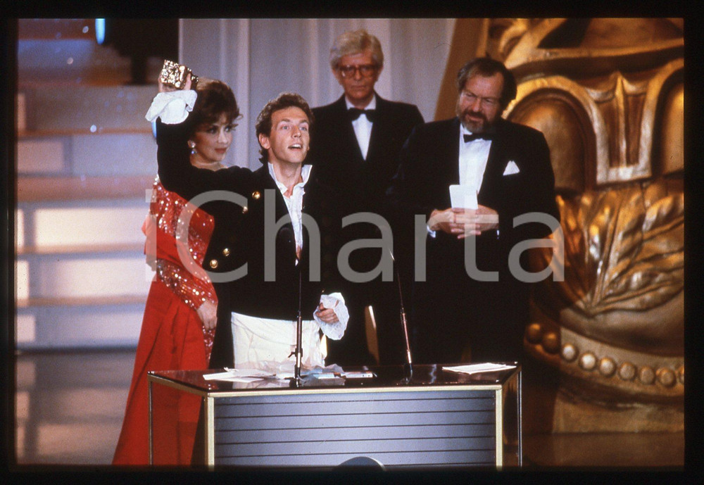 35mm vintage slide* 1989 PARIGI Stéphane FREISS Gina LOLLOBRIGIDA - Premio CESAR