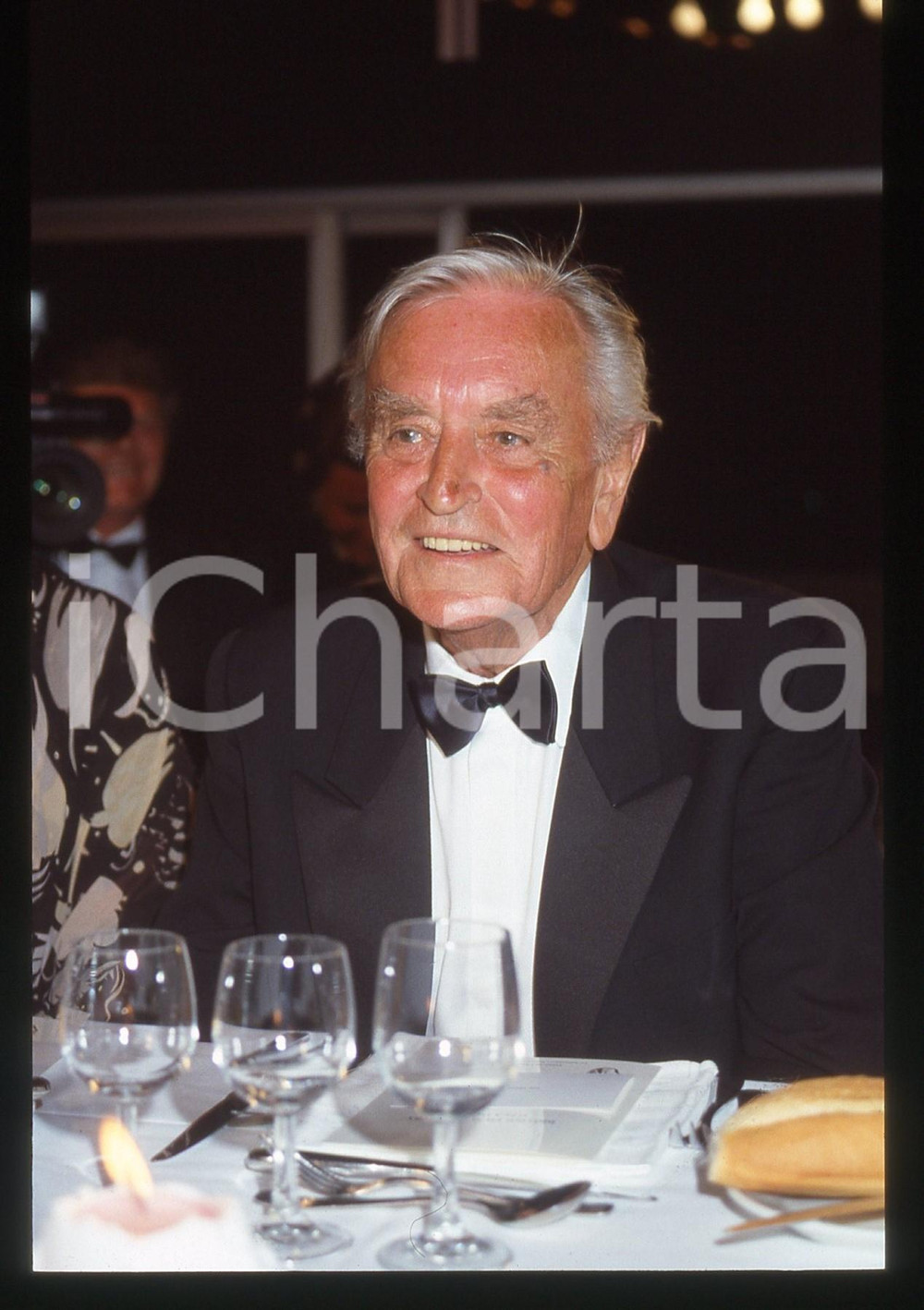 35mm vintage slide* 1989 Festival di CANNES David LEAN ad una cena di gala (3)