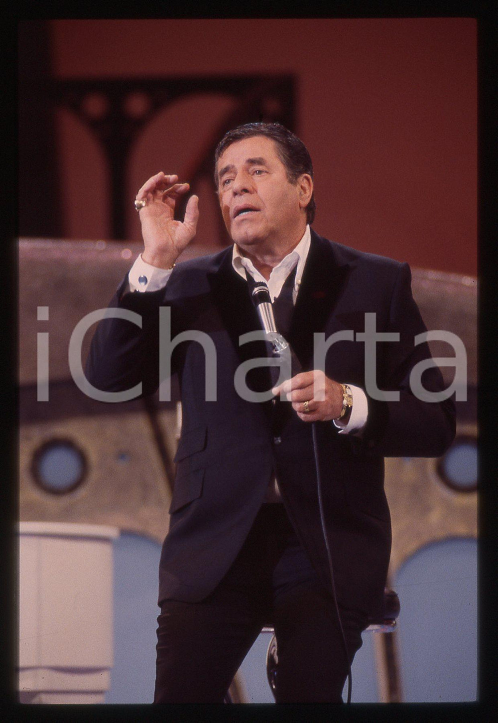 35mm vintage slide* 1990ca COSTUME Jerry LEWIS durante uno sketch comico