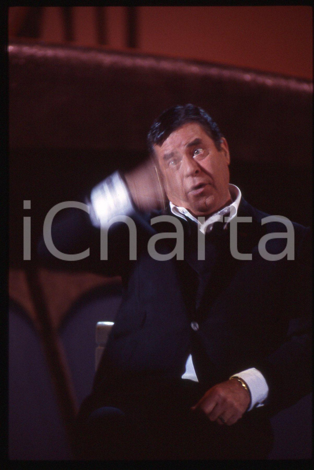 35mm vintage slide* 1990ca COSTUME Jerry LEWIS durante uno sketch comico (14)