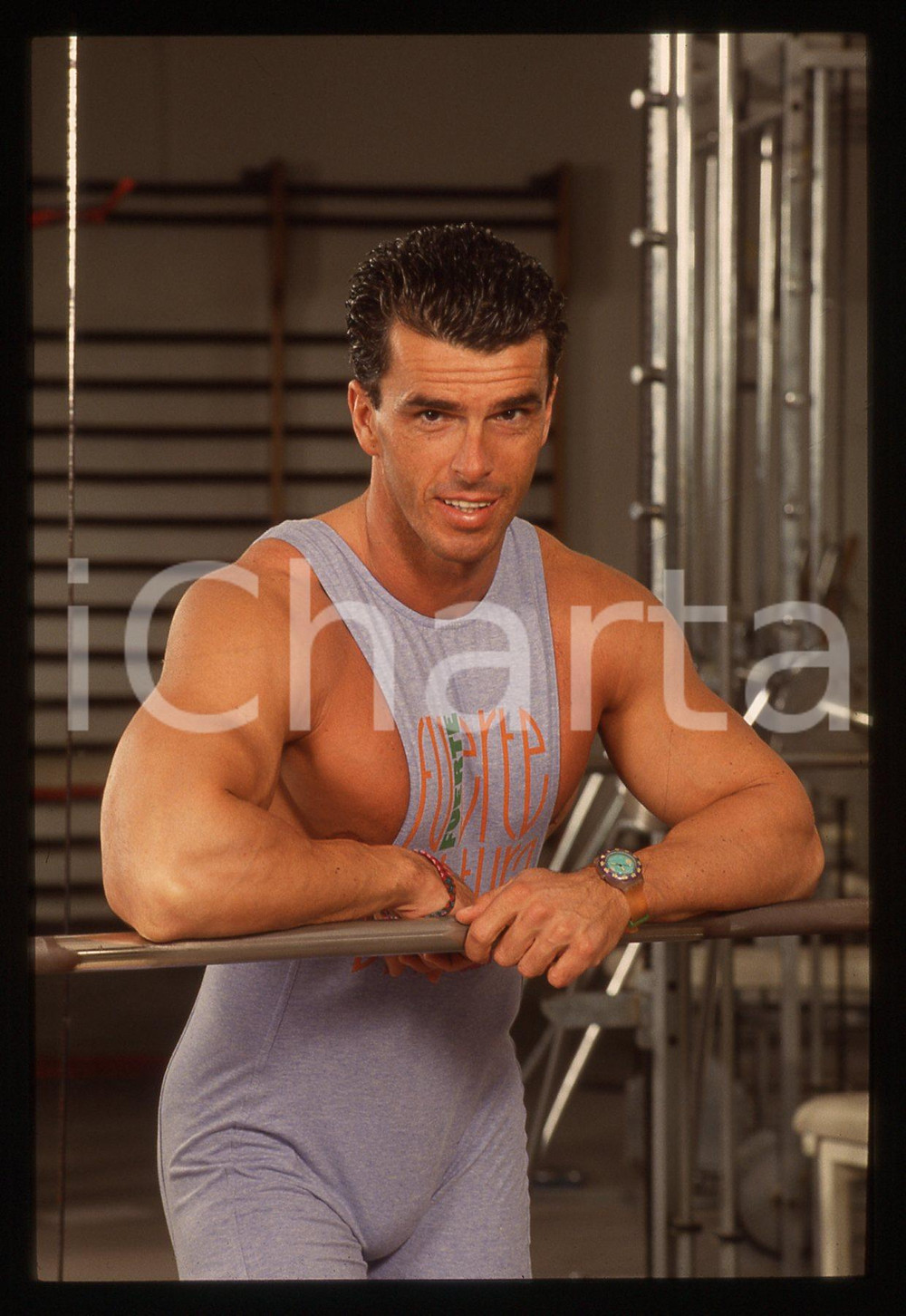 35mm vintage slide* 1990ca ITALIA COSTUME Edoardo SOLDO ritratto in palestra 