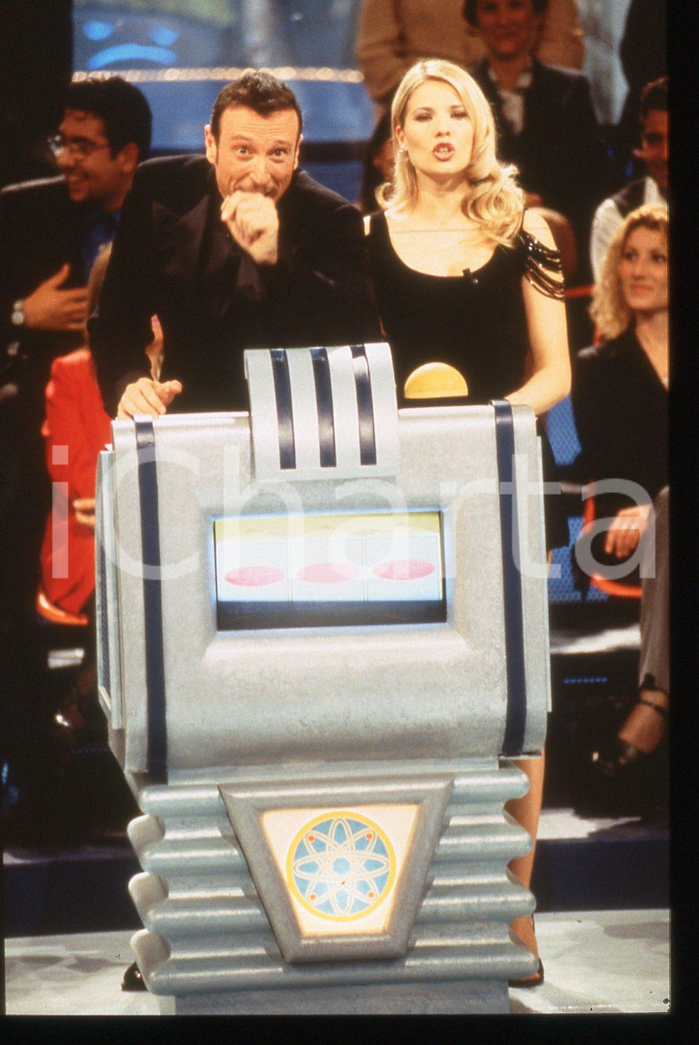 35mm vintage slide* 1998 ITALIA 1 AMADEUS Laura FREDDI conducono IL QUIZZONE *4