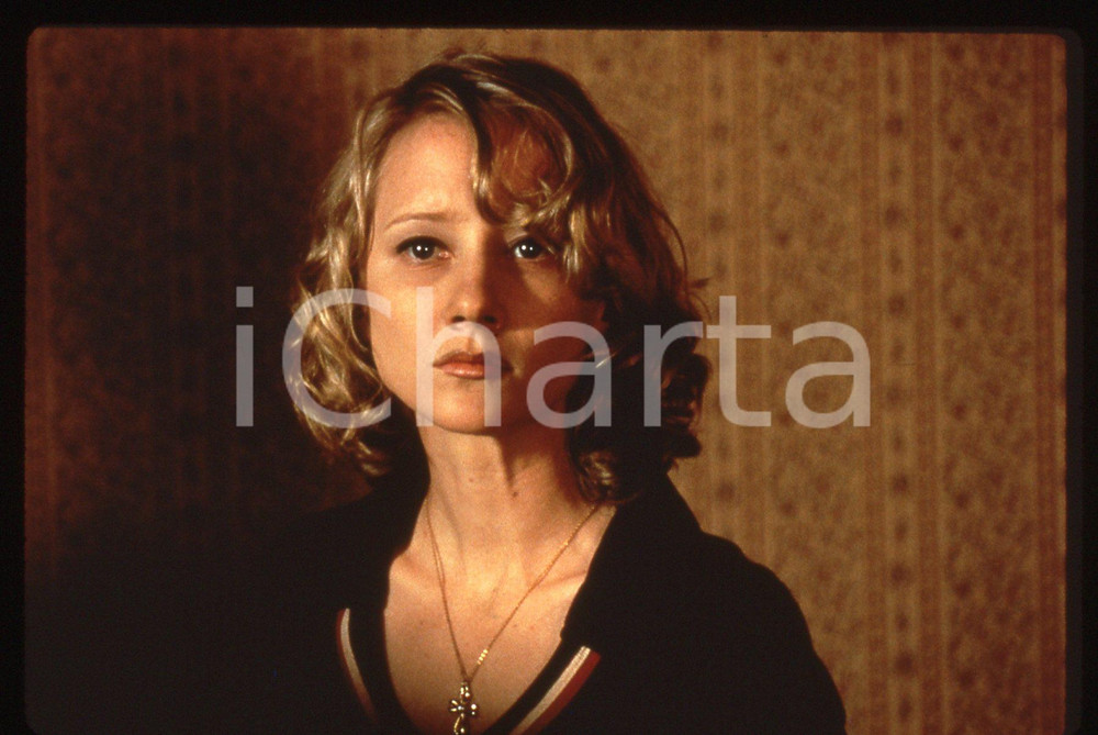 Fotografia d epoca originale 35mm vintage slide 1997 DONNIE BRASCO Anne HECHE  in una scena del film 1