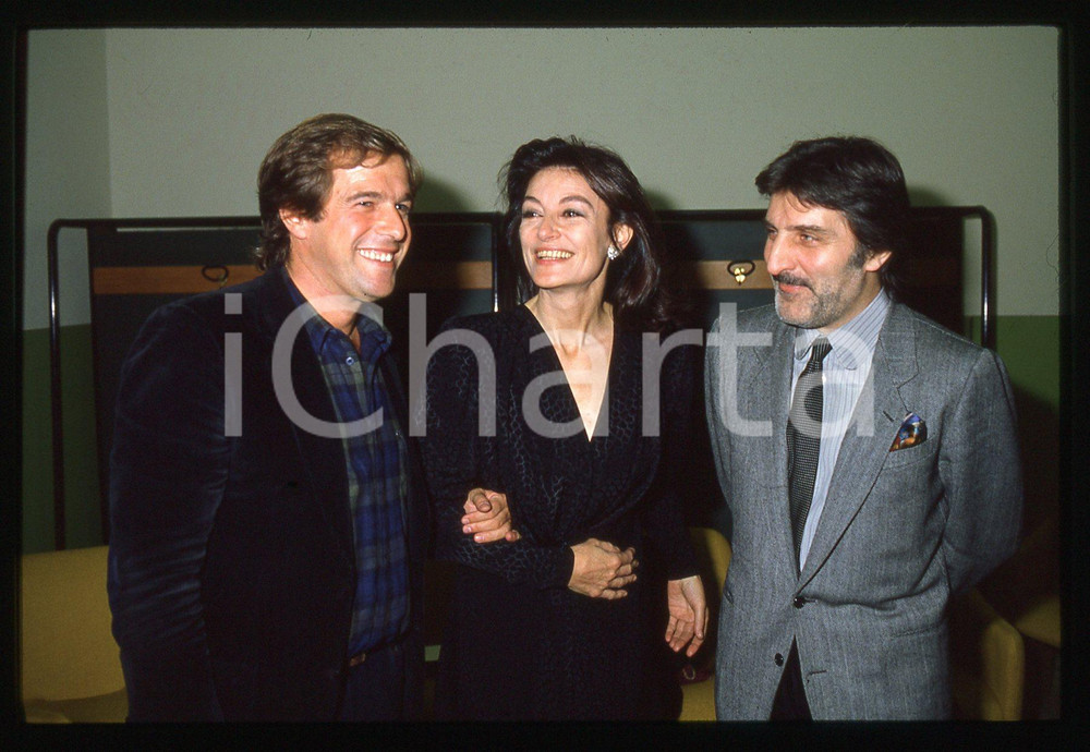 35mm vintage slide* 1983 RAI 2 BLITZ Anouk AIMEE Giovanni MINOLI Emanuel UNGARO