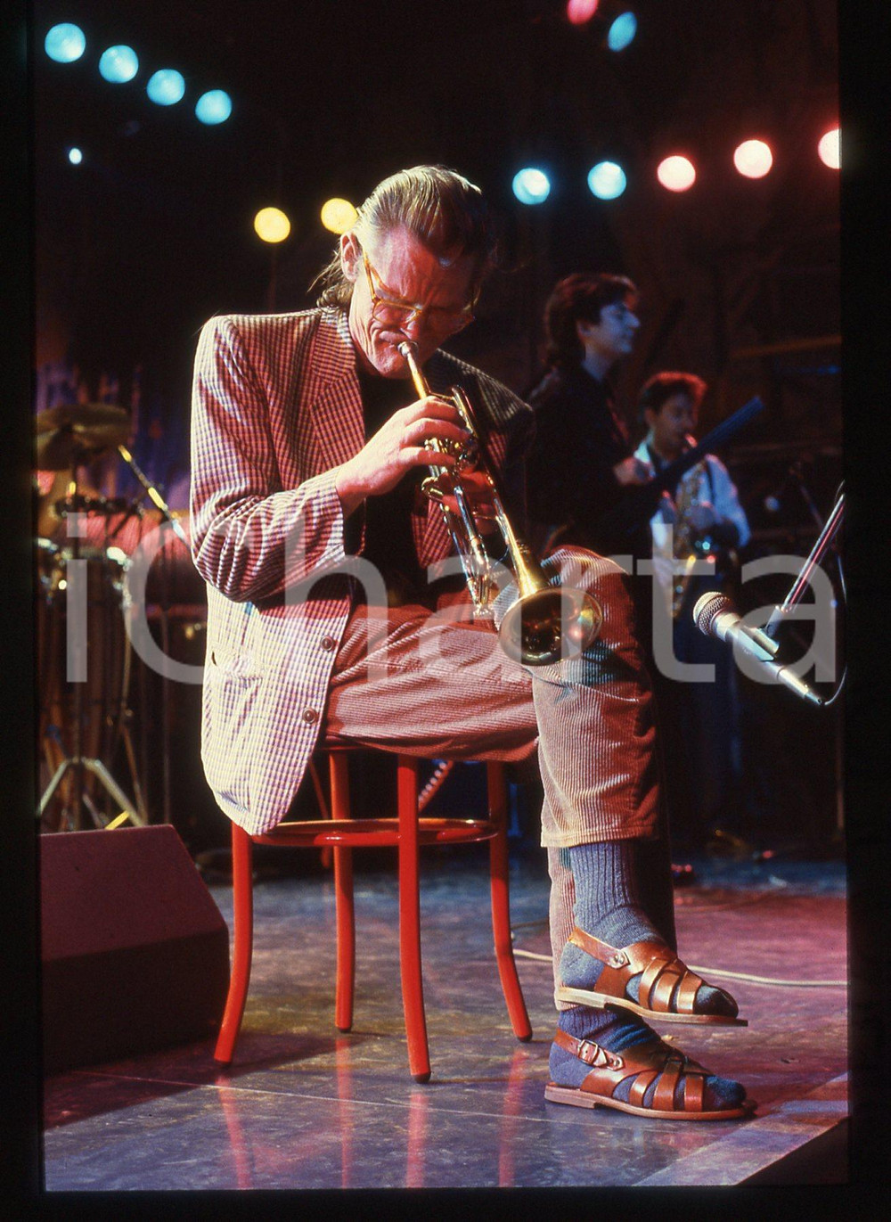 35mm vintage slide* 1988 ROMA (?) Chet BAKER ritratto durante un concerto (19)