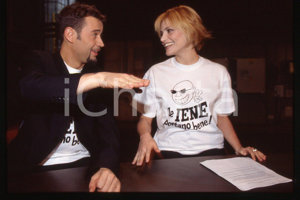 35mm vintage slide* 1998 ITALIA 1 Simona VENTURA e Fabio VOLO a LE IENE (2)