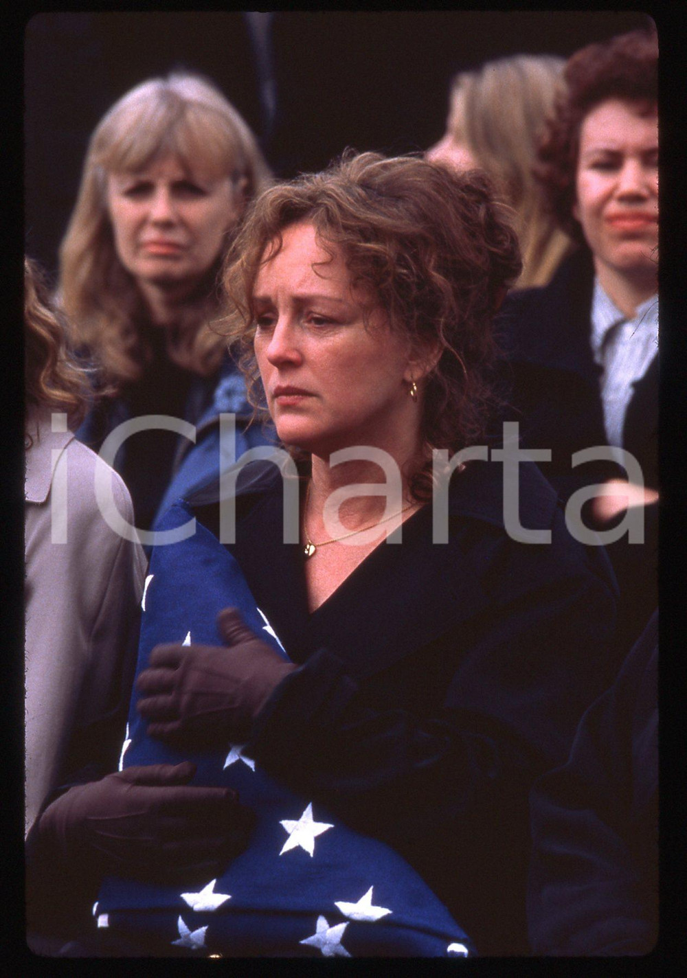 35mm vintage slide* 1997 ANY MOTHER'S SON Bonnie BEDELIA in una scena del film 