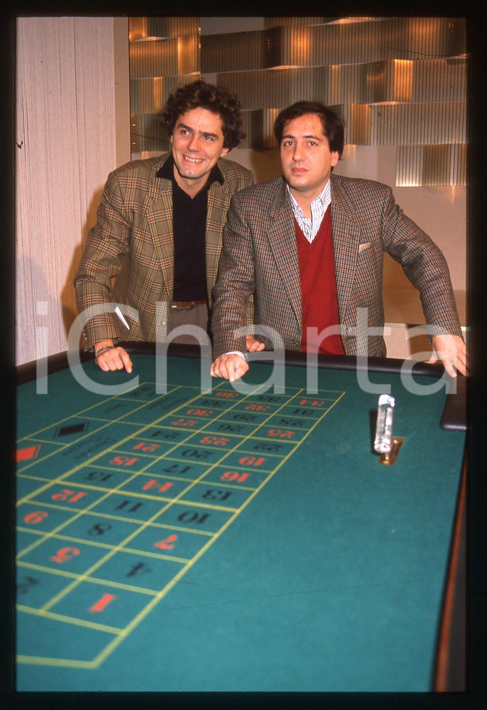 35mm vintage slide* 1985ca COSTUME Roberto MALANDRINO e Paolo Maria VERONICA (7)