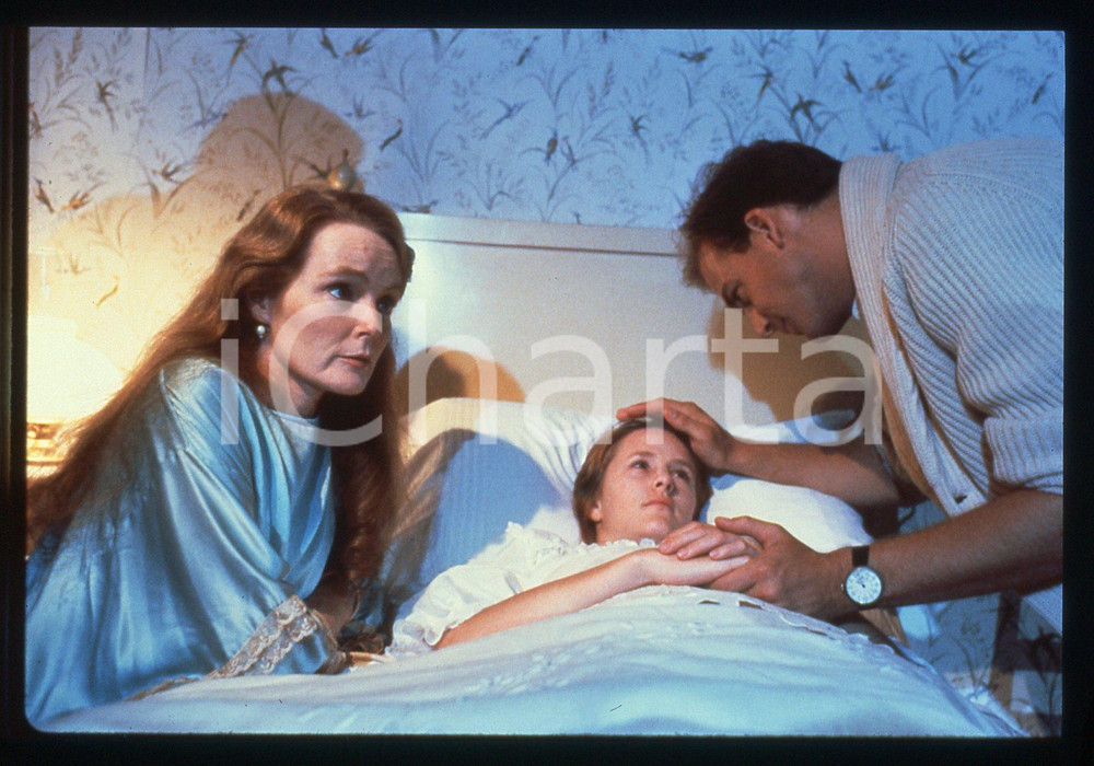 35mm vintage slide* 1988 MR. NORTH Anthony EDWARDS e Katharine HOUGHTON - Scena