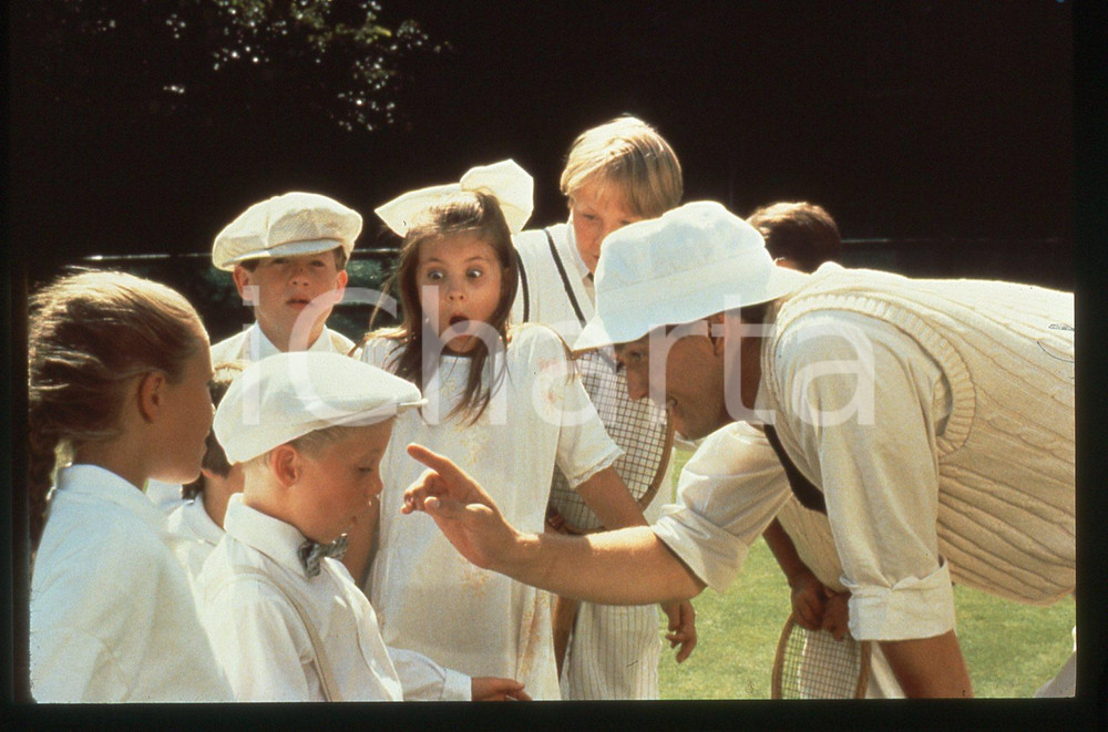 35mm vintage slide* 1988 MR. NORTH Anthony EDWARDS in una scena del film 