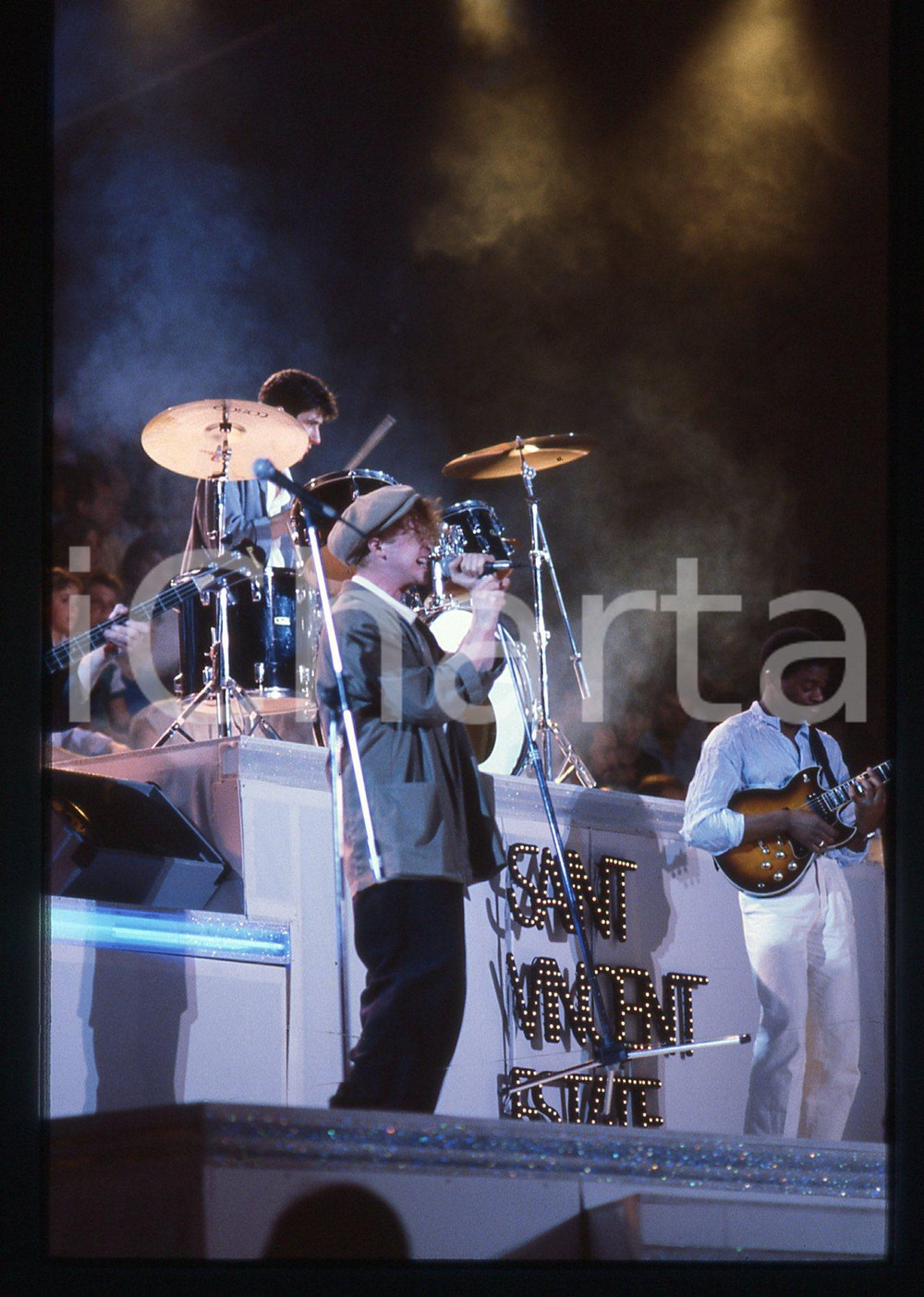 35mm vintage slide* 1985 SAINT VINCENT Mick HUCKNALL e SIMPLY RED in concerto *5